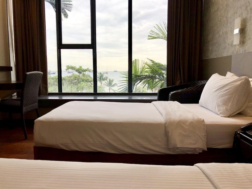 Khu nghỉ mát Siloso - Sentosa 4*